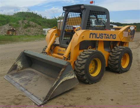 mustang 2107 skid steer|97 mustang skid steer for sale.